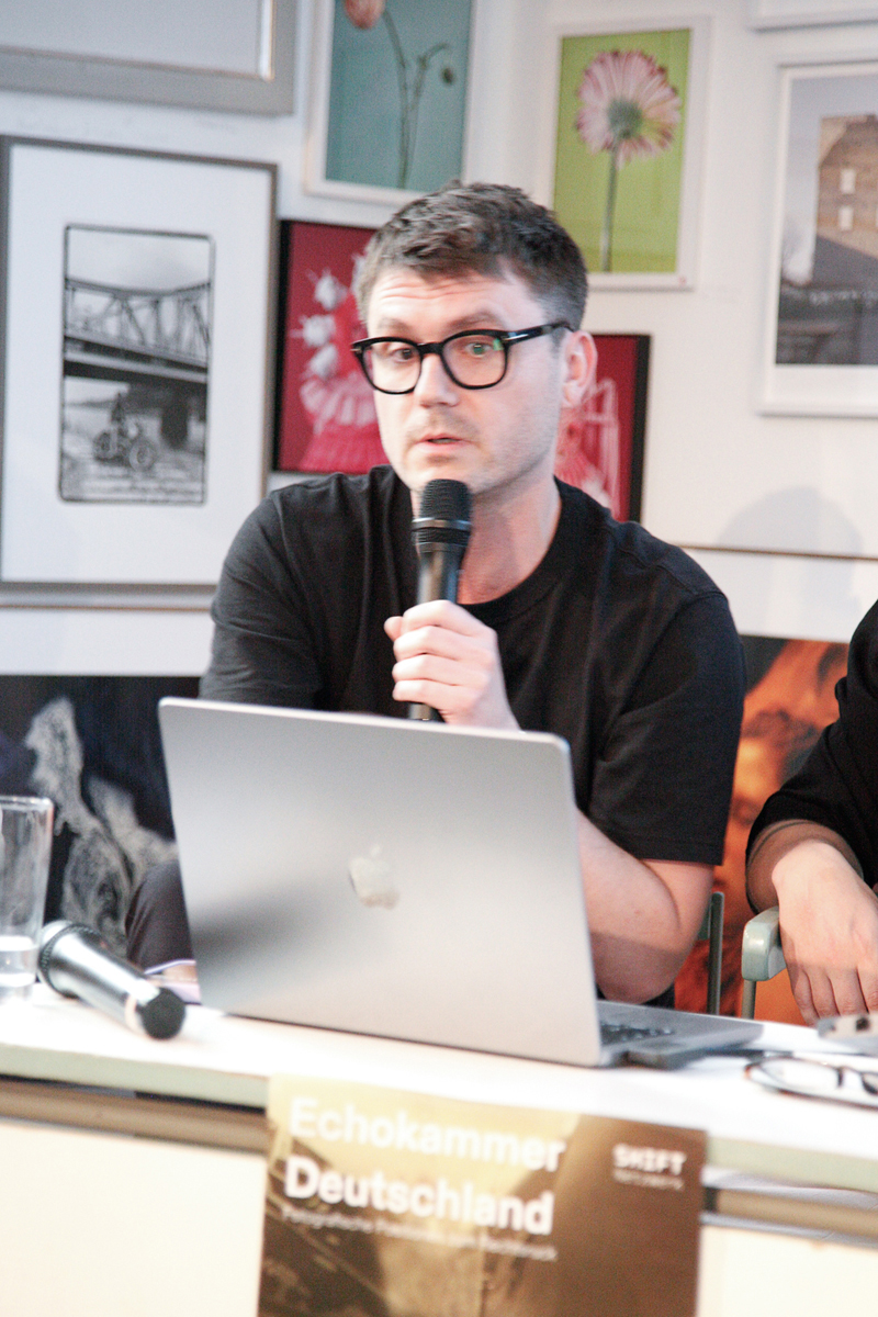 FOTOTREFF #46 "Rechts im Bild. Fotografische Handlungsräume im Kontext von Rechtsradikalismus" im Sankt Studio, Berlin, Mai 2026. (c) Katrin Kamrau
